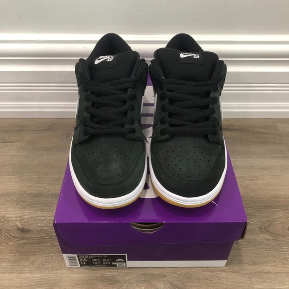 Nike SB Dunk Low Pro Black Gum - Picture 3 of 7
